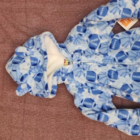 Healthtex Fleece Blue Football Footed Zip Up - Size 6-‎ 9 months - Picture 2 of 16